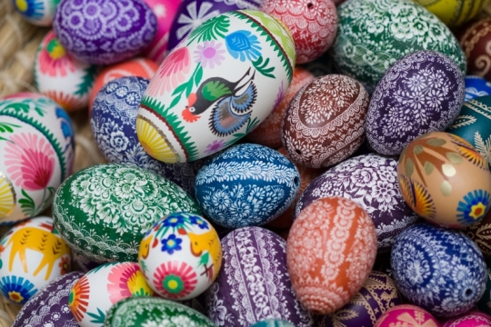 La decoración de huevos de Pascua cambia según la región