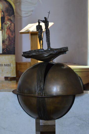 Foto della scultura nella chiesa di Iwonicz Zdroj, in Polonia