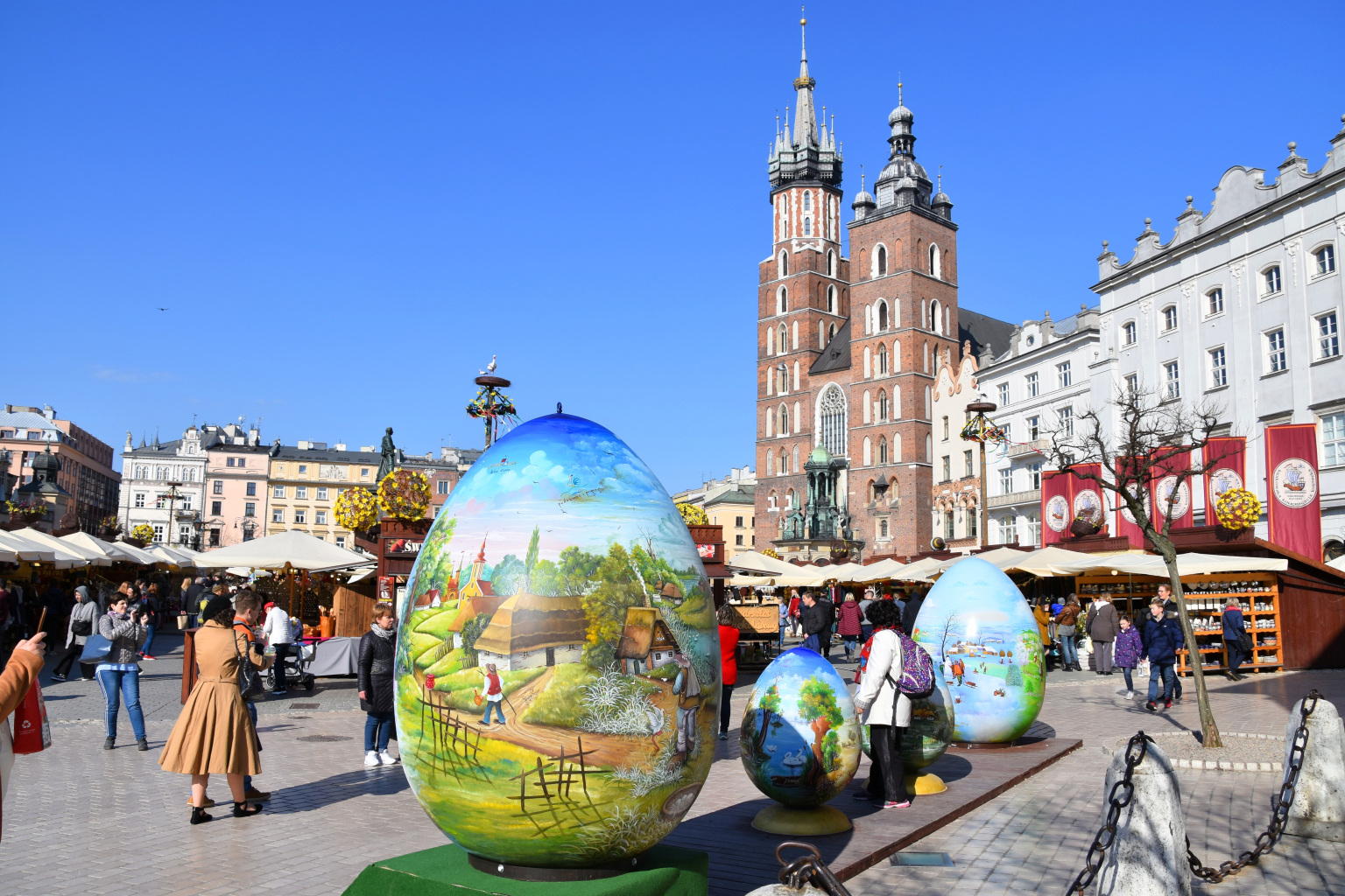 El anual mercado de artesañía en Cracovia durante la Semana Santa