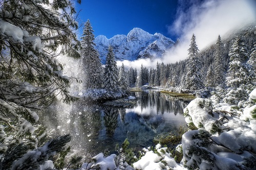 Foto che mostra un'area naturale dei monti Tatra, in Polonia