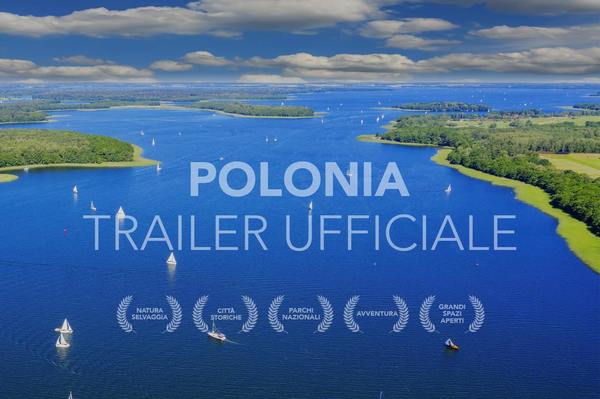 Immagine dall'alto su laghi con scritta Polonia. Trailer ufficiale