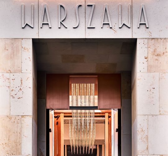 Hotel WARSZAWA, luxo num arranha-céus de estilo vintage